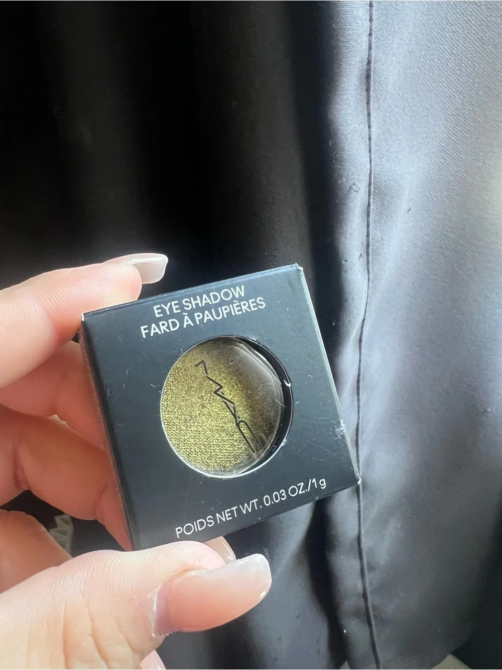 MAC Single Eyeshadow in Joie De Glitz (NWT)